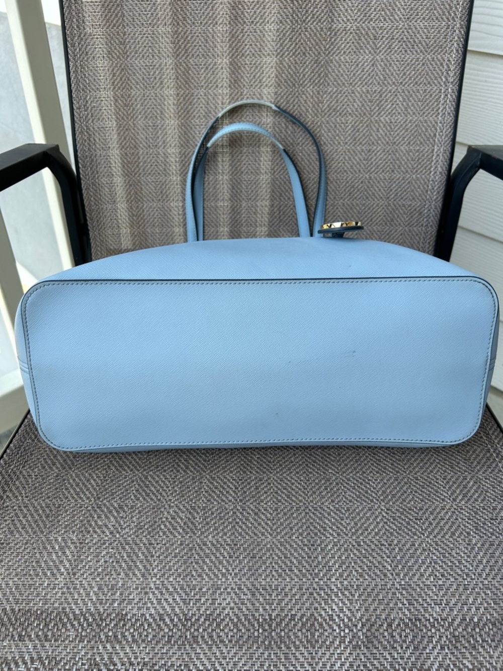 Michael Kors Jet Set Sky Blue Saffiano Leather Tote with gold tone MK Charm - Picture 6 of 14